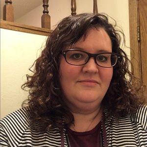 Meet your Posher, Rebecca